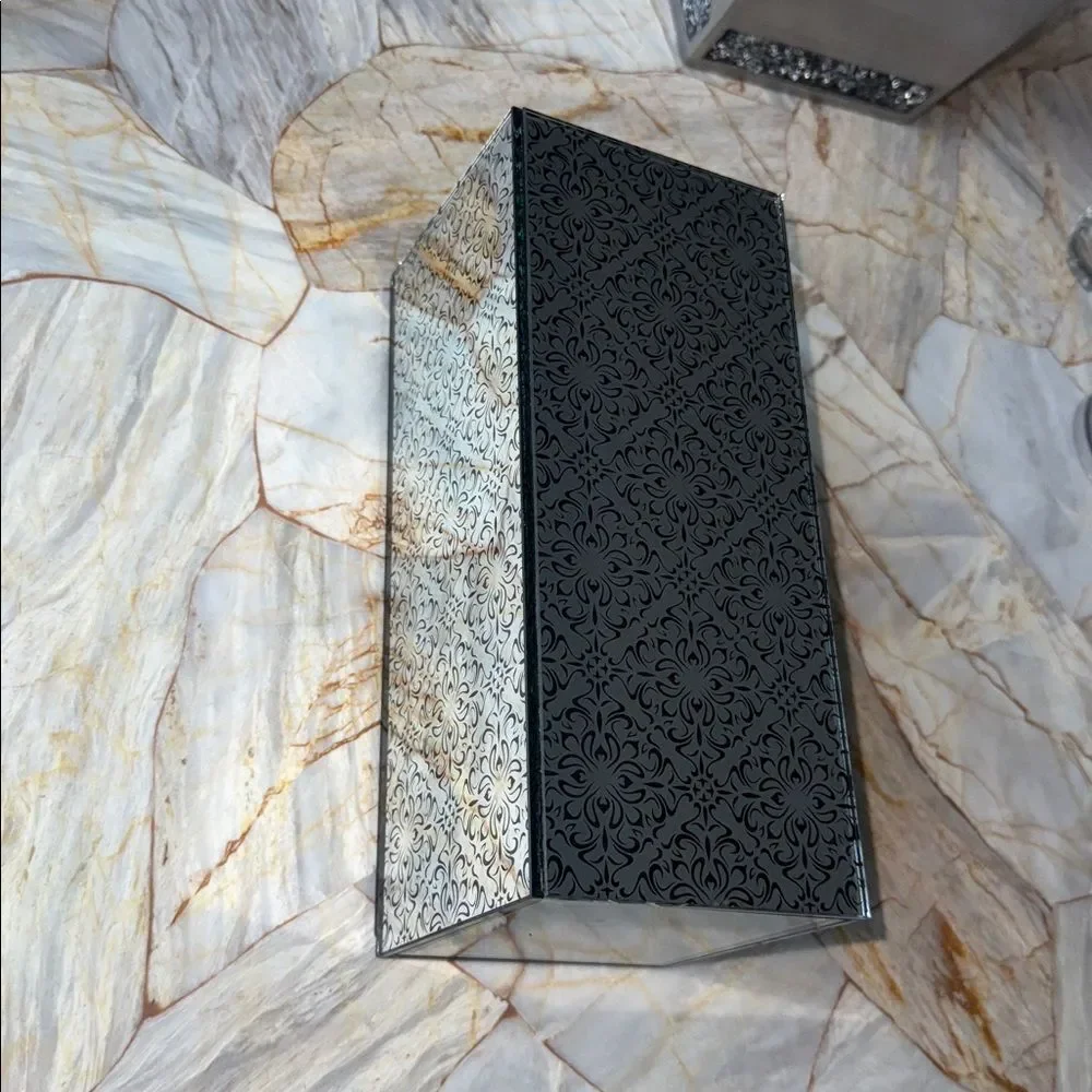 Mirrored Damask Filigree Glass Vase Rectangular Column Silver Black 10 Inch